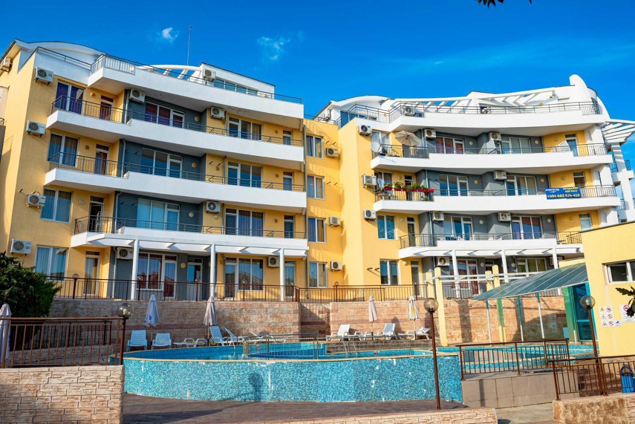 Menada Sunset Kosharitsa Apartments Exterior photo